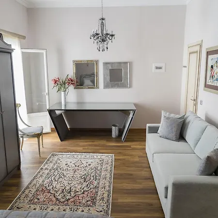 Le Bijou Luxury & Ξενοδοχείο *
